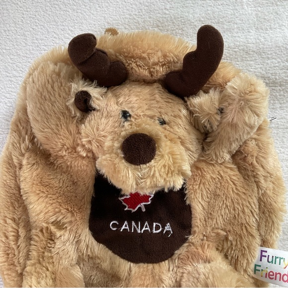 Small Canada Furry Friends Backpack - Picture 6 of 7